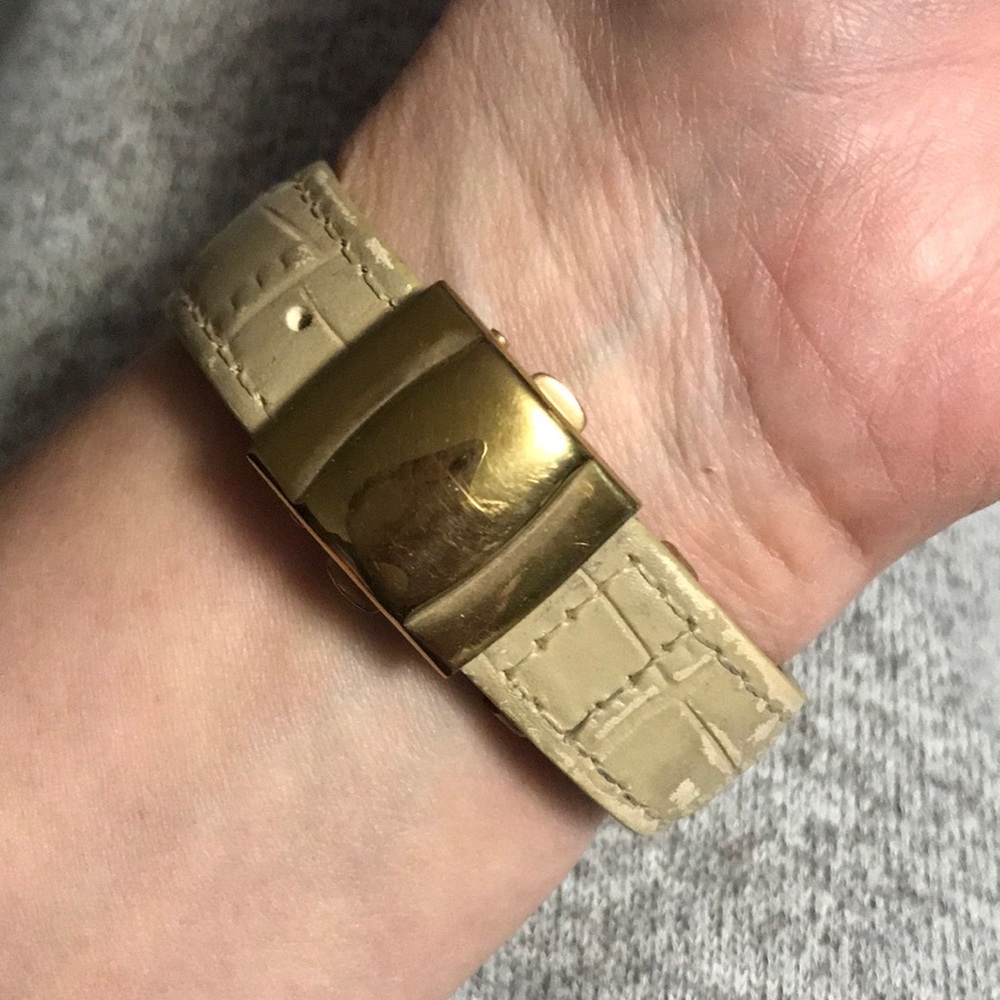Premier Designs Watch - Picture 4 of 4